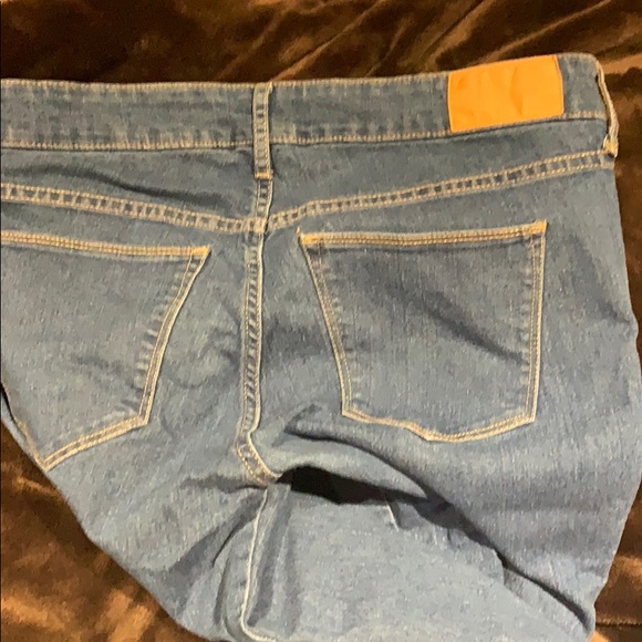 Denim Jean - Picture 4 of 5